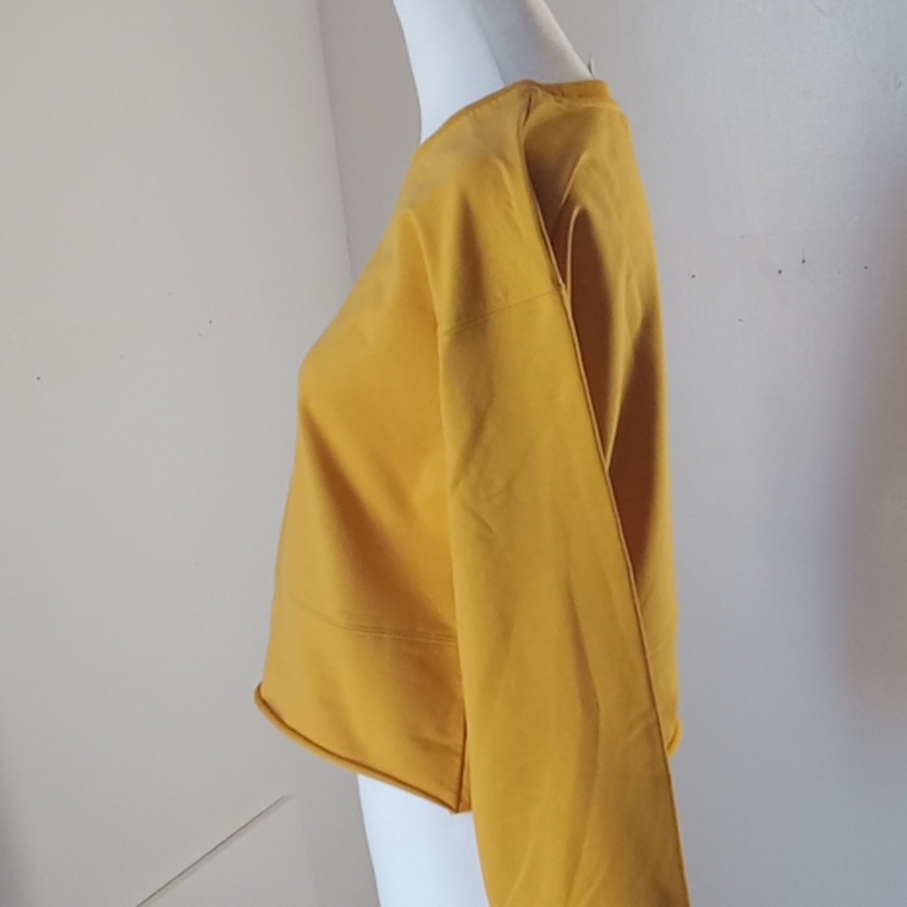 ZYIA Active Cutoff Cropped Crew Neck Sweatshirt Yellow Mustard M - Picture 2 of 8